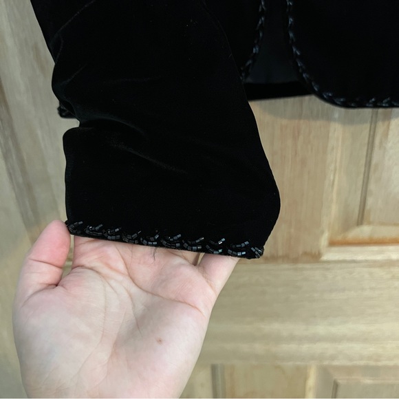 IB Diffusion vintage women’s velvet cardigan jacket black‎ size 6 - Picture 2 of 10